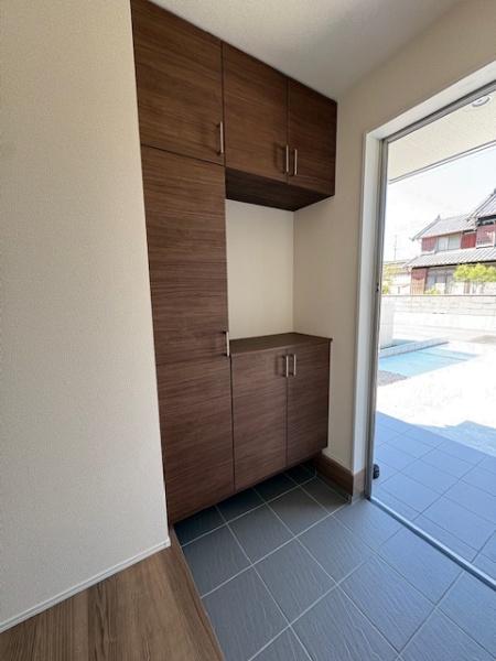 西尾市一色町一色西塩浜の新築一戸建