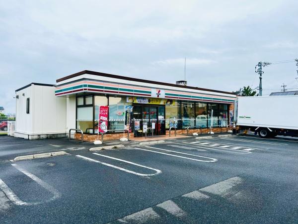 西尾市一色町一色中屋敷の土地(セブンイレブン一色味浜店)