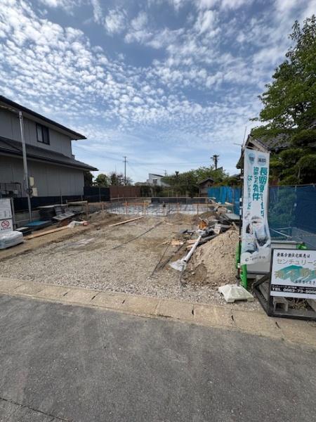 西尾市一色町松木島第4　1号棟