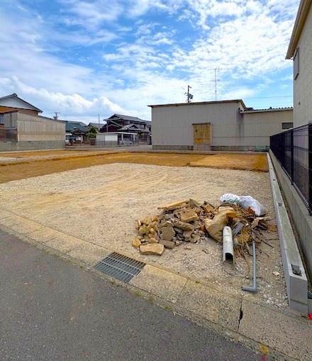 西尾市一色町一色1期　2号棟