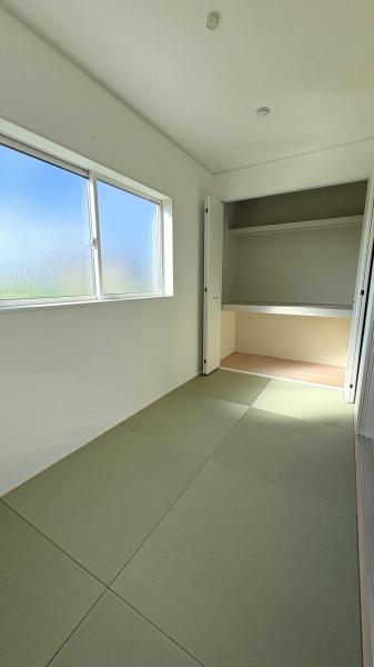 西尾市一色町一色第27　5号棟