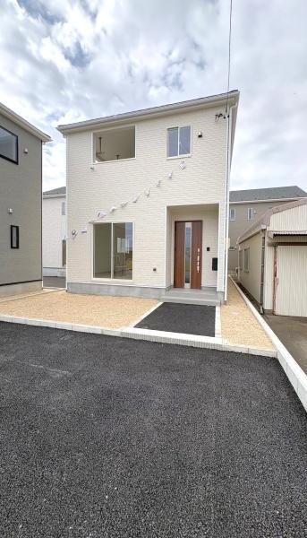 西尾市一色町松木島第9　1号棟