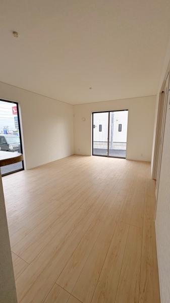 西尾市一色町松木島第9　3号棟