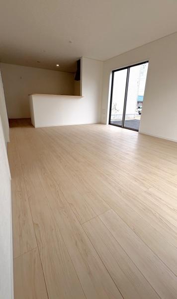 西尾市一色町松木島第9　3号棟