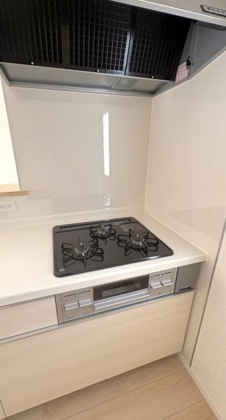 西尾市一色町松木島第9　5号棟
