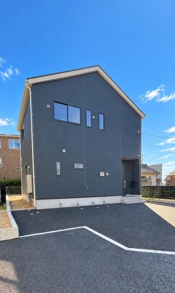 西尾市一色町松木島第9　5号棟