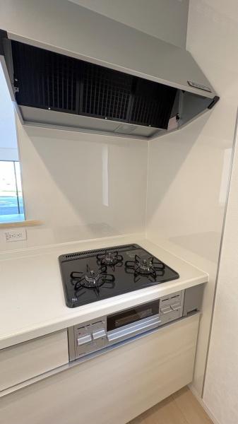 西尾市一色町松木島第9　6号棟