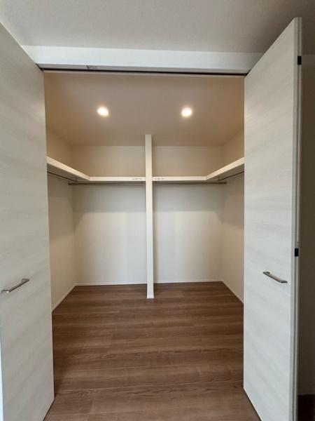 西尾第79羽塚町全2棟　2号棟