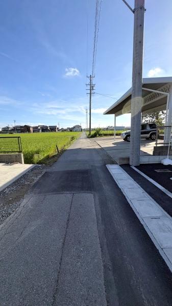西尾市一色町一色第27　2号棟