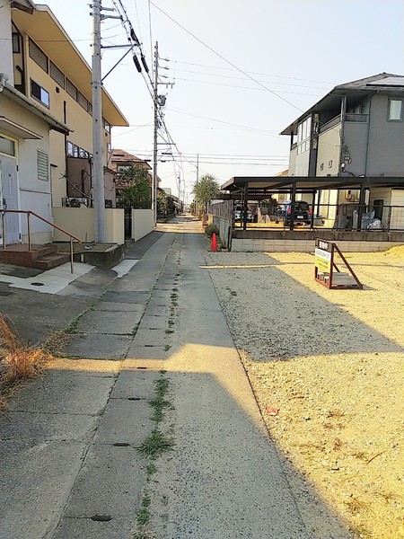 西尾市一色町味浜堤西の土地