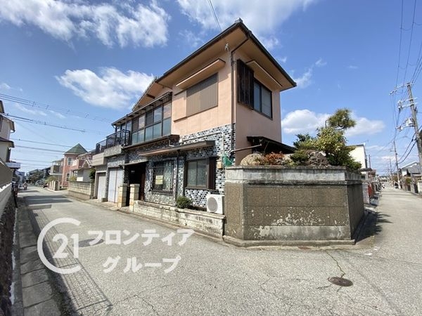 加古川市平岡町新在家の中古一戸建