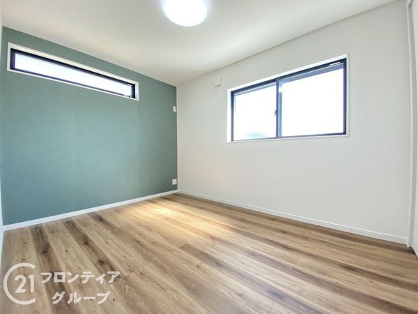 姫路市飾磨区阿成渡場　新築一戸建て　全３区画　１号棟