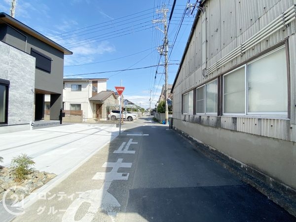 姫路市飾磨区阿成渡場　新築一戸建て　全３区画　１号棟