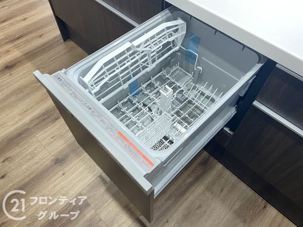 姫路市飾磨区阿成渡場　新築一戸建て　全３区画　１号棟