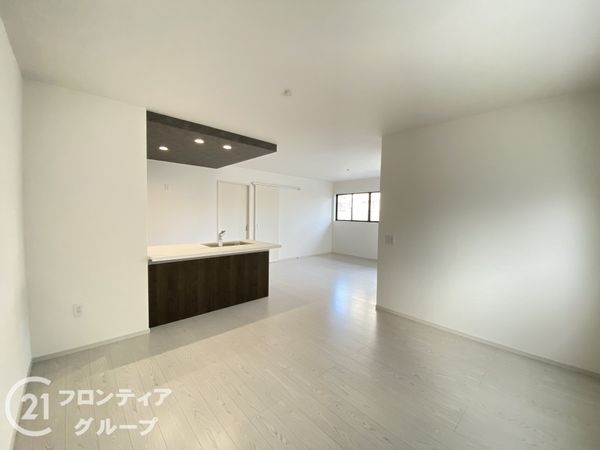 加古川市加古川町木村　新築一戸建て　１５期　１号棟