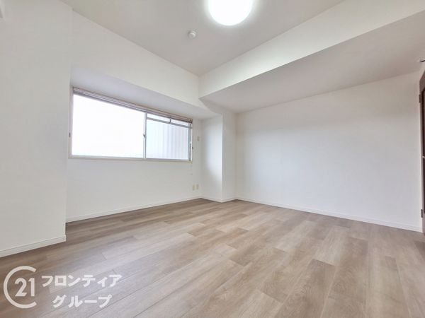 ロワイヤル安室　中古マンション