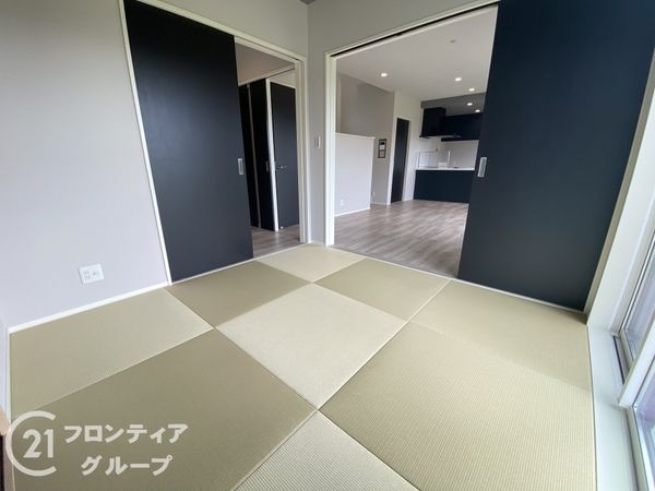 姫路市花田町小川　新築一戸建て　２号棟