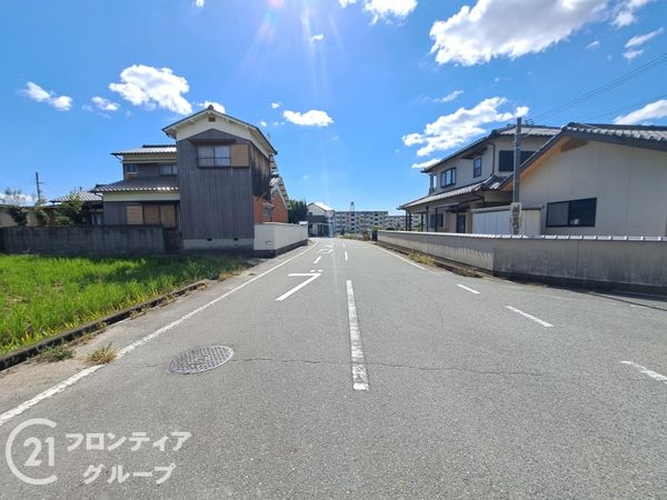 姫路市花田町小川　新築一戸建て　２号棟