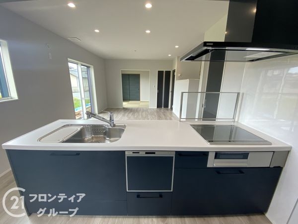 姫路市花田町小川　新築一戸建て　２号棟
