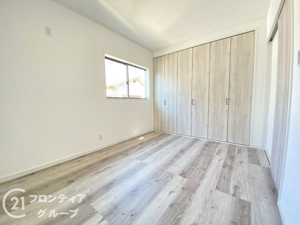 加古川市平岡町八反田の中古一戸建て