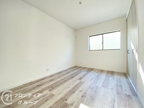 加古川市平岡町八反田の中古一戸建て