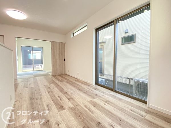 加古川市平岡町八反田の中古一戸建て