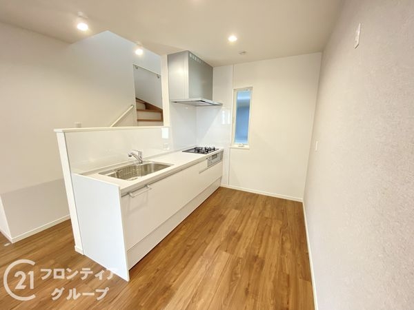 高砂市時光寺町　新築一戸建て