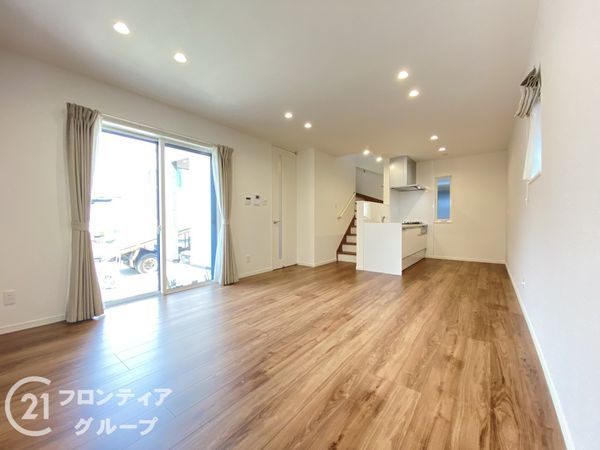 高砂市時光寺町　新築一戸建て