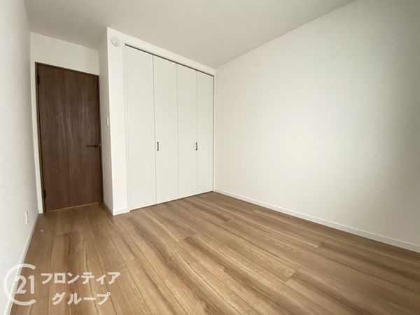 姫路市飾磨区阿成渡場　新築一戸建て　全３区画　2号棟