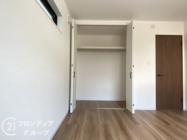 姫路市飾磨区阿成渡場　新築一戸建て　全３区画　2号棟