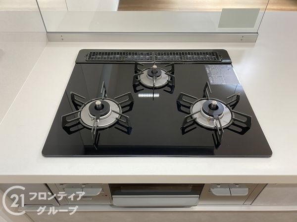 姫路市飾磨区阿成渡場　新築一戸建て　全３区画　2号棟