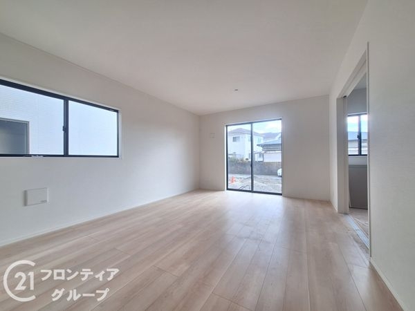 高砂市梅井１丁目　新築一戸建て　第７　２号棟
