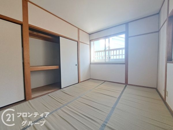 高砂市米田町島の中古一戸建て