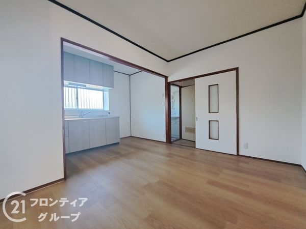 高砂市米田町島の中古一戸建て
