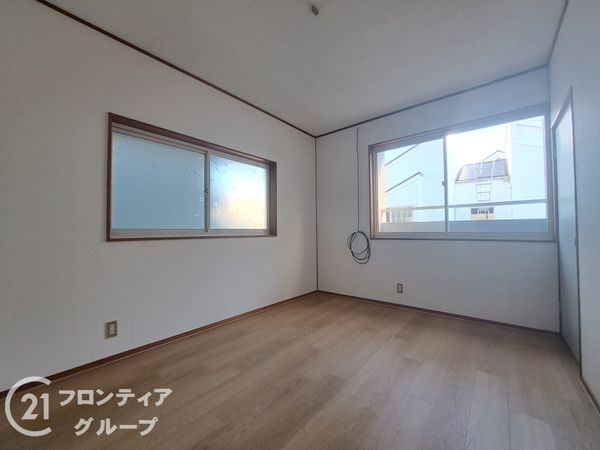 高砂市米田町島の中古一戸建て