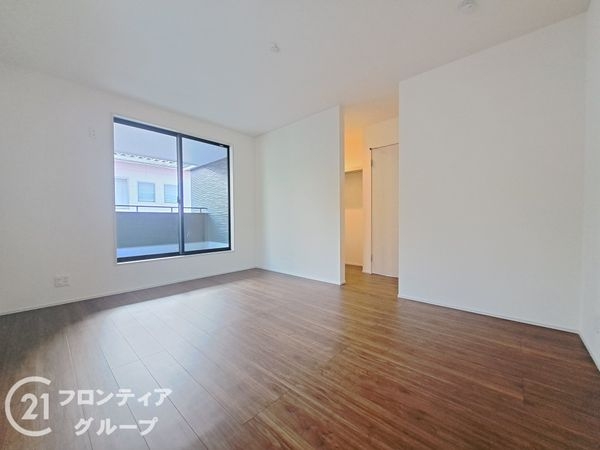 姫路市広畑区則直　新築一戸建て　1号棟