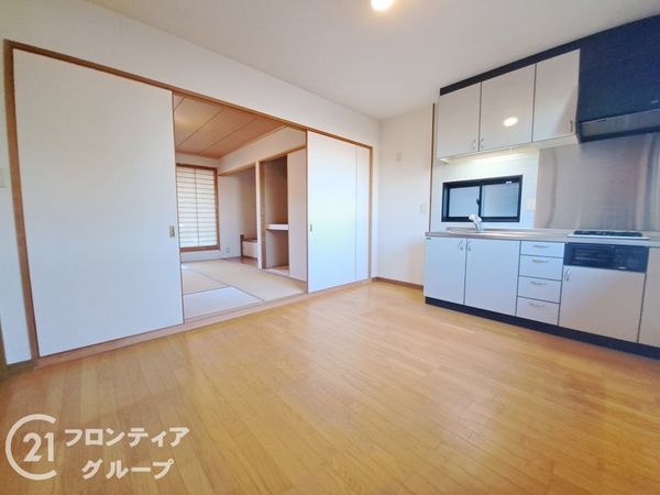 姫路市五軒邸４丁目　中古一戸建て