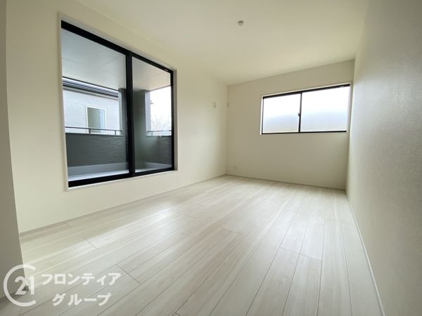 姫路市継　新築一戸建て　６期　２号棟