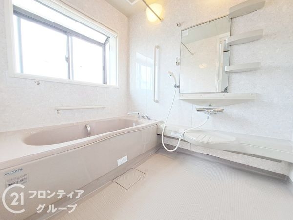 姫路市飾磨区西浜町３丁目　中古一戸建て