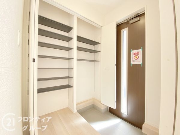 加古川市別府町新野辺北町２丁目　新築一戸建て　第７　３号棟