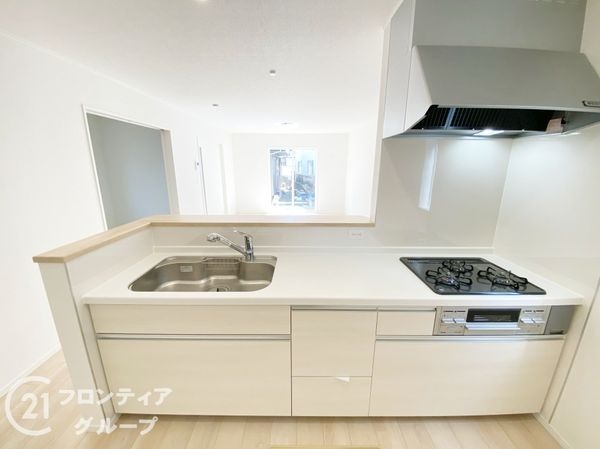 加古川市別府町新野辺北町２丁目　新築一戸建て　第７　３号棟