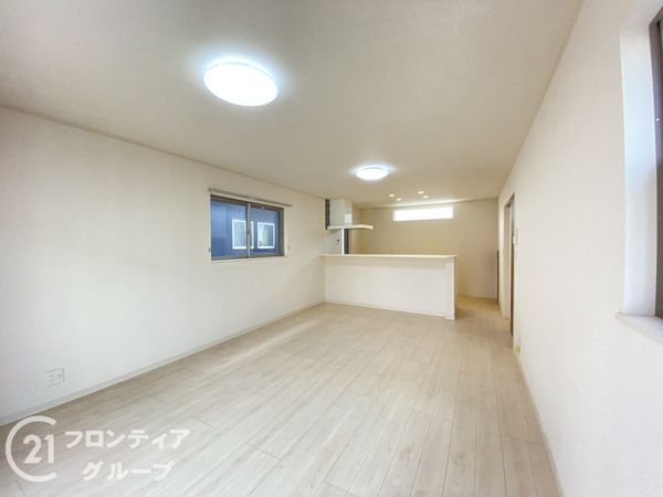 姫路市御立中６丁目　中古一戸建て