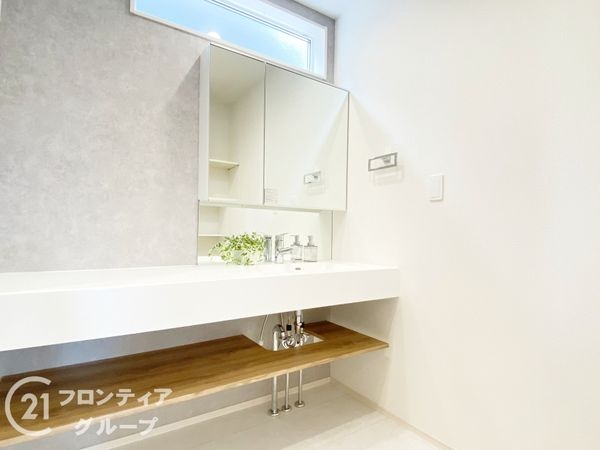 加古川市新神野８丁目　新築一戸建て　４号棟
