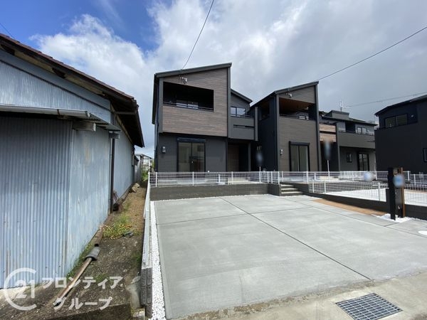 加古川市新神野８丁目　新築一戸建て　１号棟