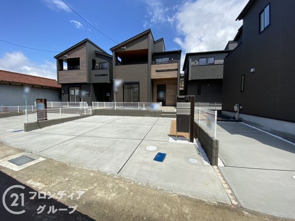 加古川市新神野８丁目　新築一戸建て　２号棟
