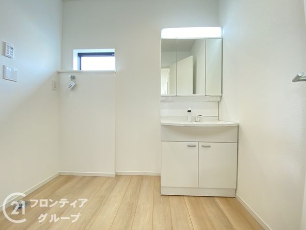 姫路市野里堀留町　新築一戸建て　第１　３号棟