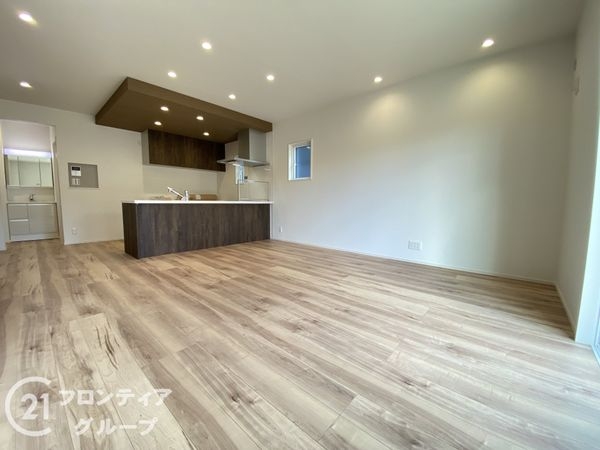 姫路市継　新築一戸建て　２号棟