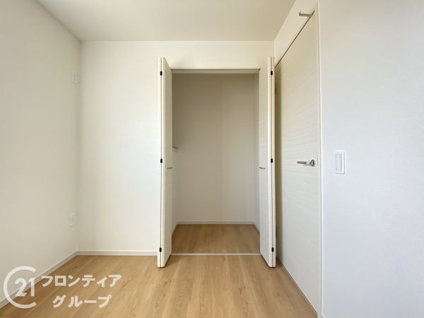 加古川市平岡町新在家　新築一戸建て　９期　２号棟