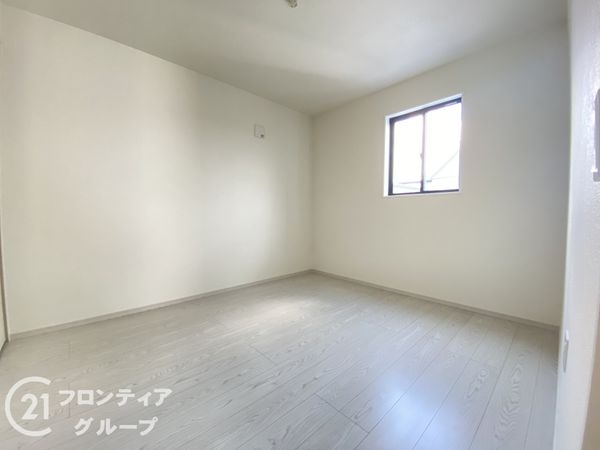 加古川市平岡町新在家　新築一戸建て　９期　１号棟