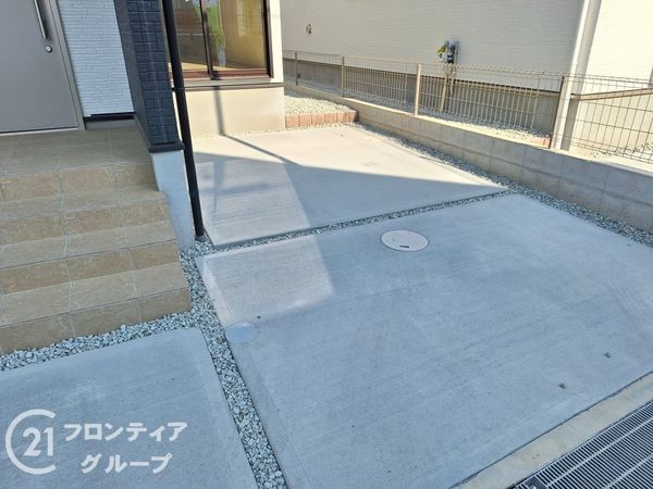 加古川市平岡町新在家　新築一戸建て　９期　１号棟